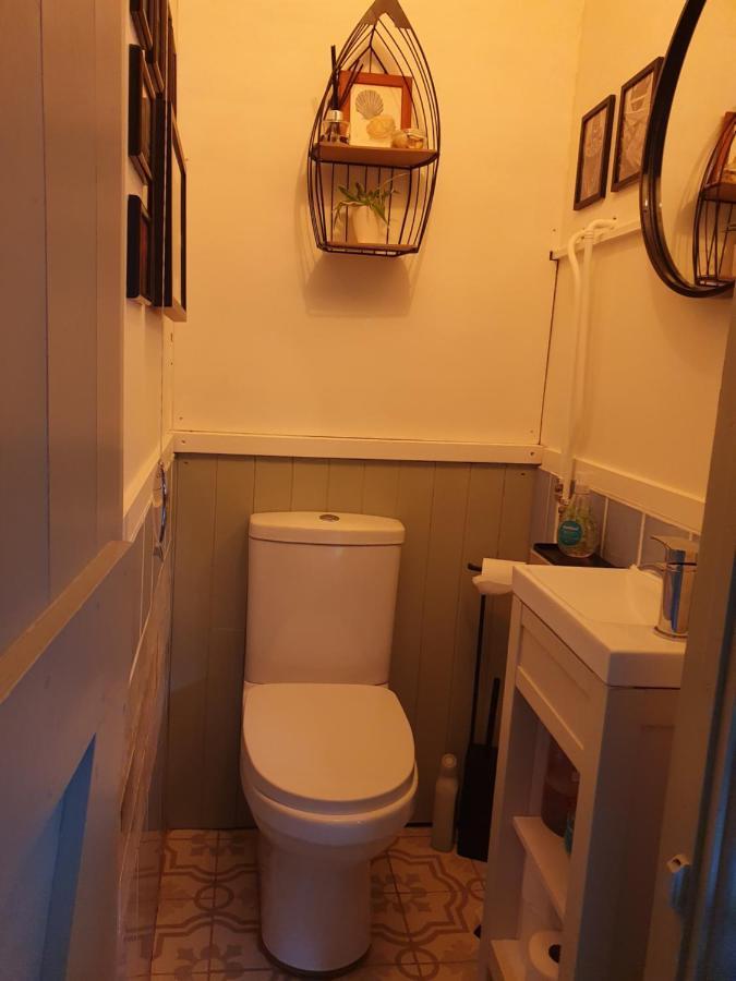 The Poop Deck Villa Upton upon Severn Exterior foto